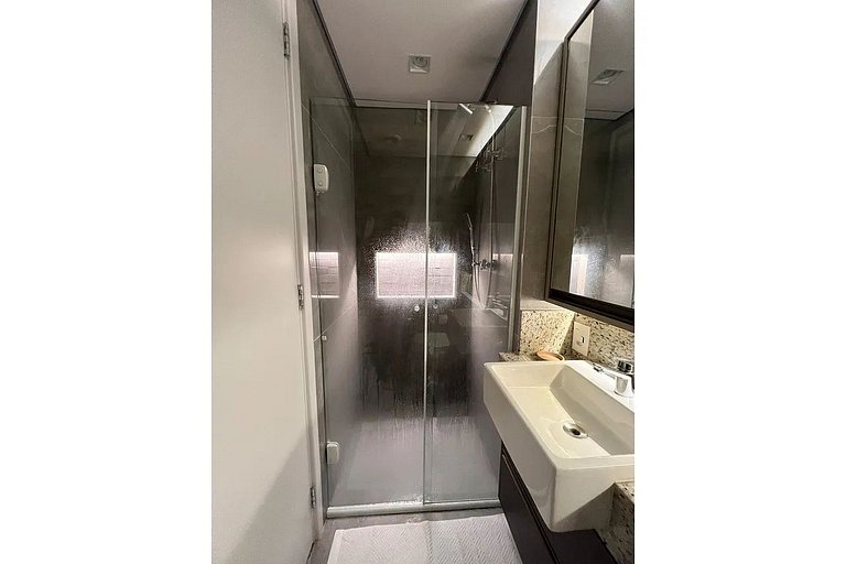 Estúdio Moderno a 200m do Metrô Brooklin