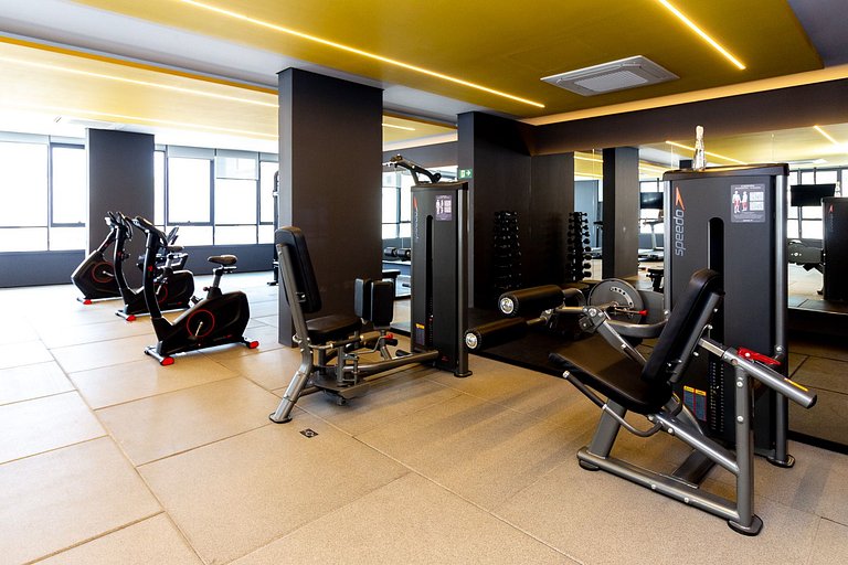 Lindo Apto 1 Dorm, 40m² com Garagem, Andar Alto