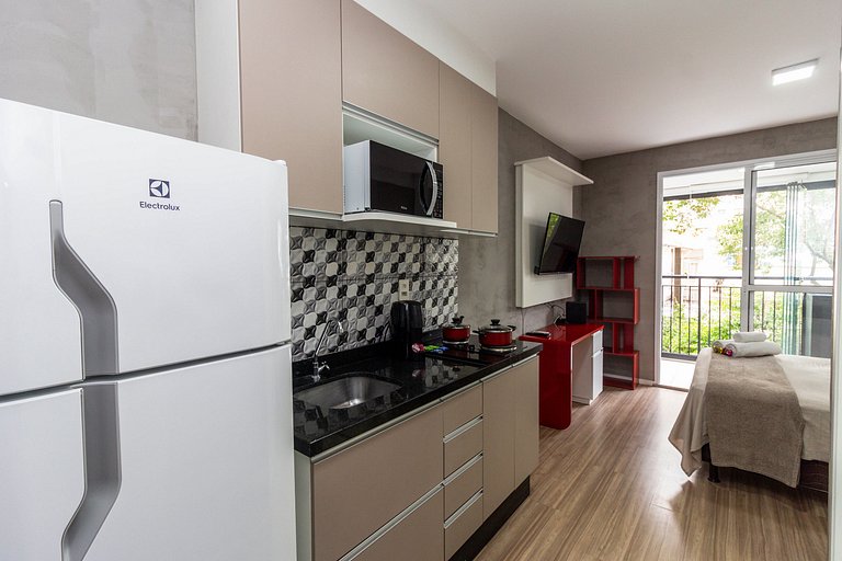 Studio Completo em frente Pq. Augusta