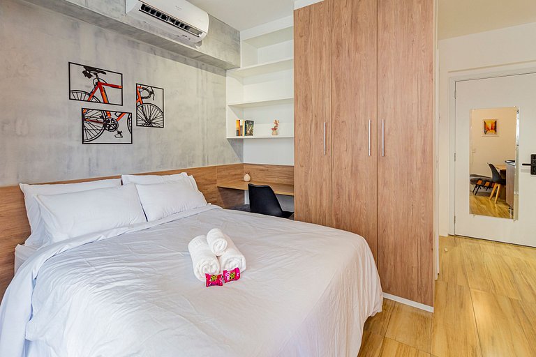 Studio YO Frei Caneca| Ao lado do Shopping