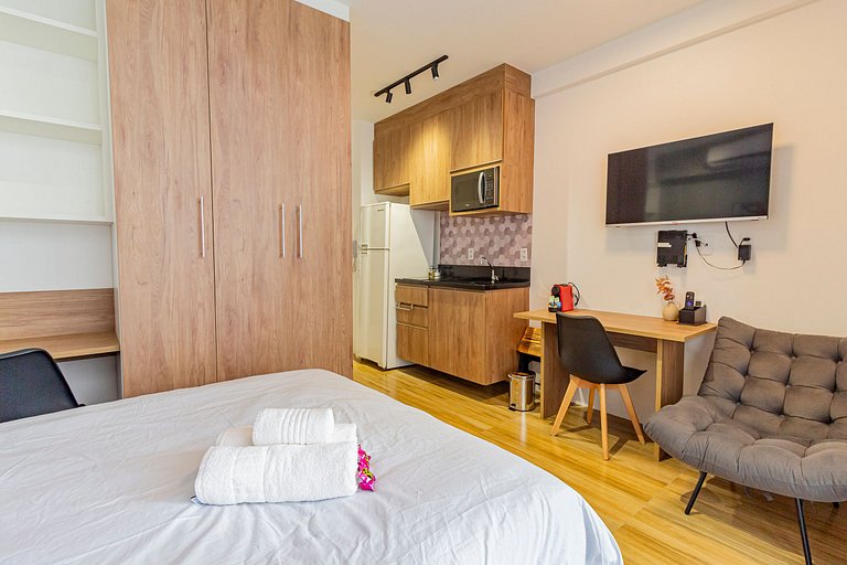 Studio YO Frei Caneca| Ao lado do Shopping