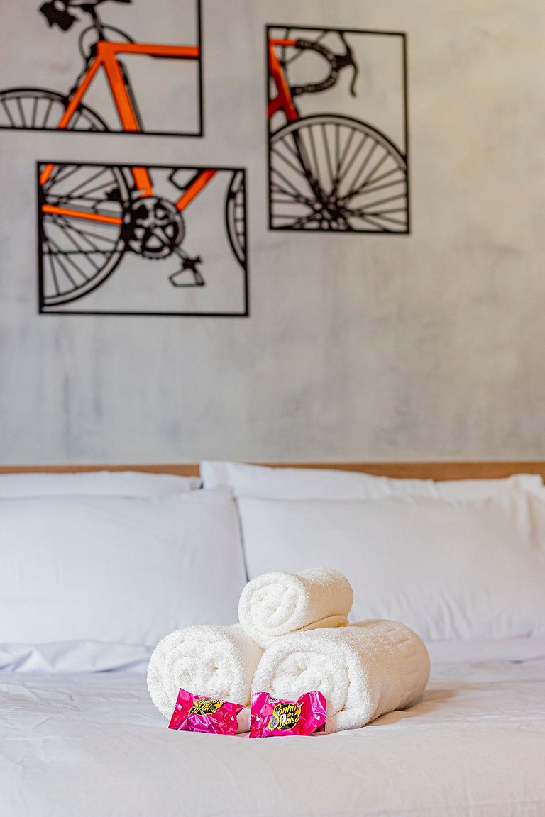 Studio YO Frei Caneca| Ao lado do Shopping