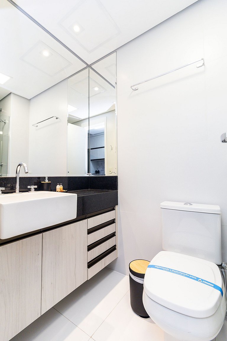 Moema ZCotovia, Studio Amplo C/ Garagem