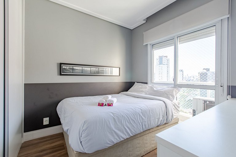 Thera Faria Lima| Andar Alto| 2 vg gar| 6 pessoas