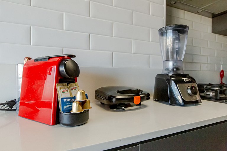 Thera Faria Lima| Andar Alto| 2 vg gar| 6 pessoas