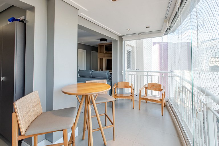 Thera Faria Lima| Andar Alto| 2 vg gar| 6 pessoas