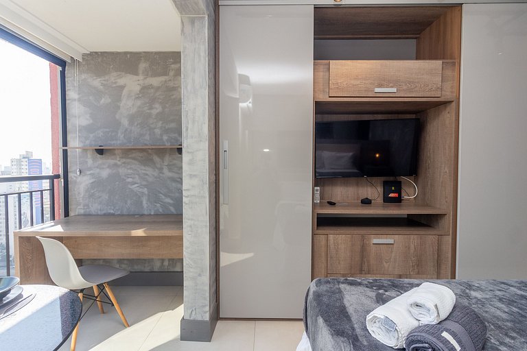 Vista Incrível Pôr do Sol | Andar Alto| Consolação