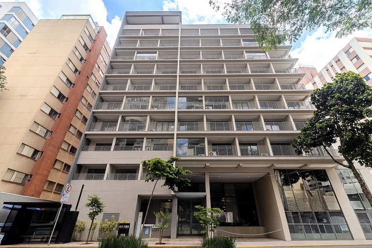 Studio no Citzy Paulista com Piscina no Rooftop