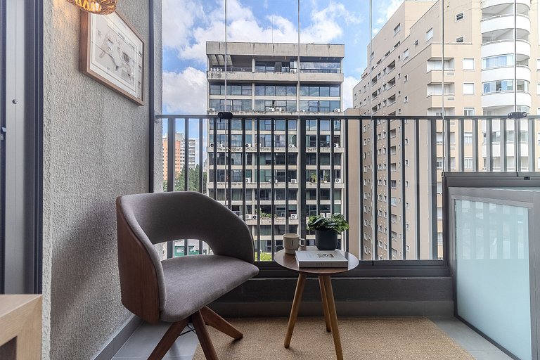 Studio no Citzy Paulista com Piscina no Rooftop