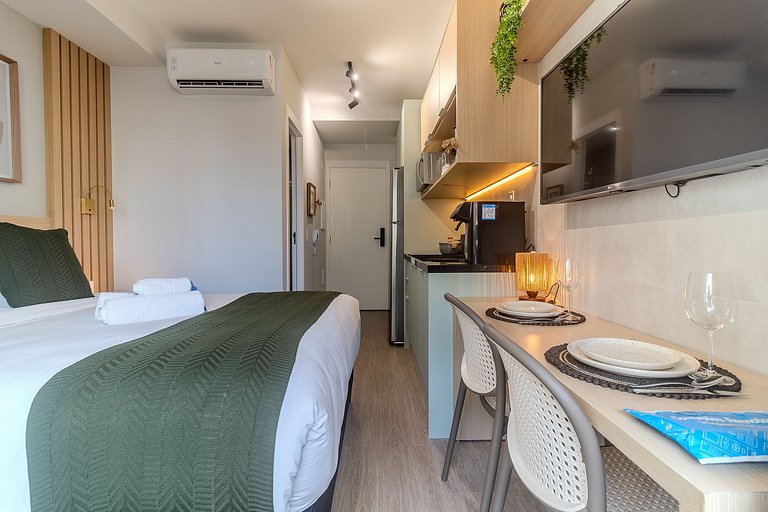 Studio no Citzy Paulista com Piscina no Rooftop